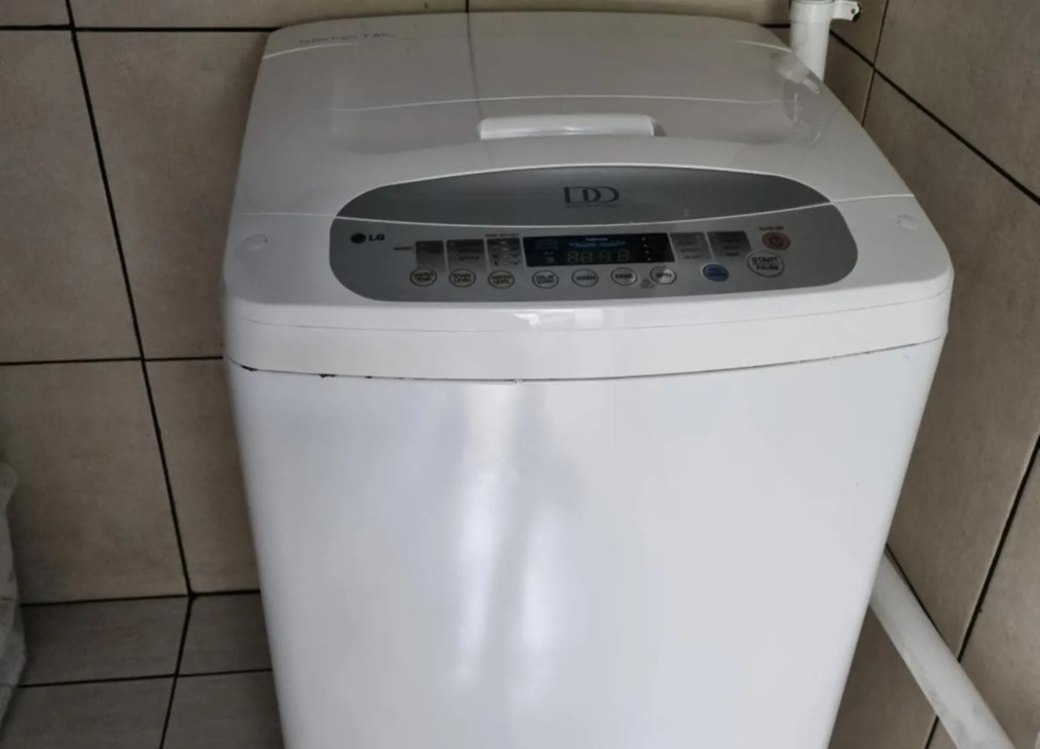 Small Pet Friendly Granny Flat With Paved Courtyard Caloundra Australia